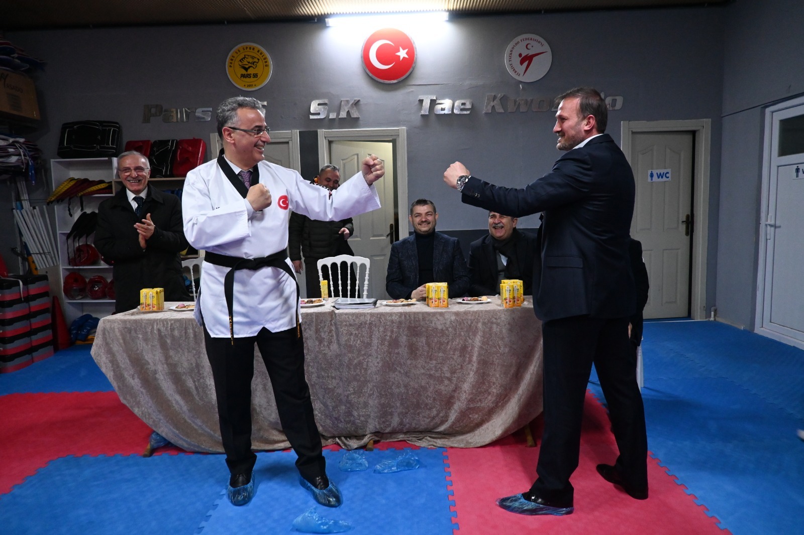 İhsan Kurnaz, Necattin Demitaş'a yüklendi:  'Sizden usta değil ancak emekli olur'