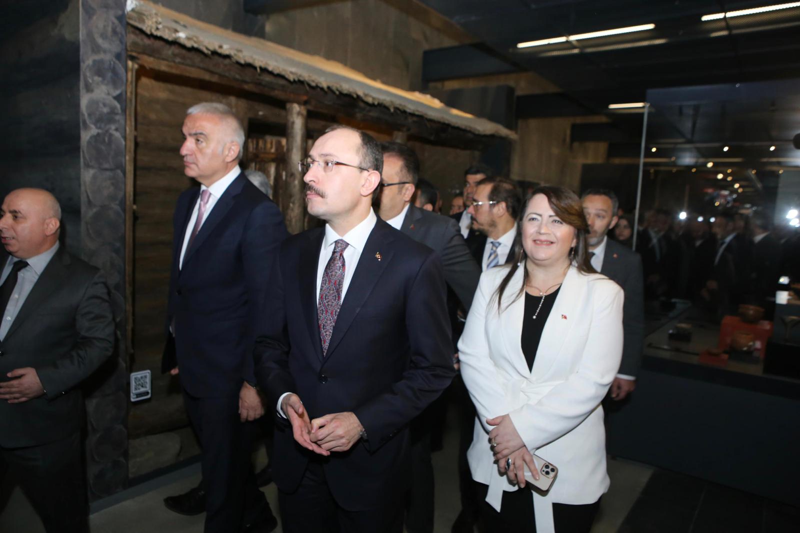 Özlem Maraş: Hizmet ve eser belediyeciliği sunacağız