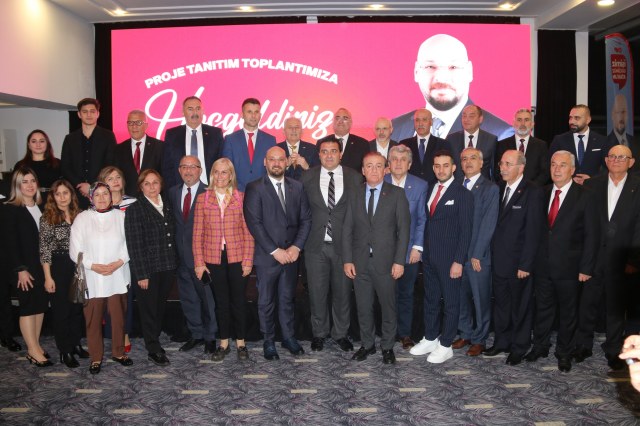 CHP Atakum Belediye Başkan adayı Serhat Türkel projelerini açıkladı