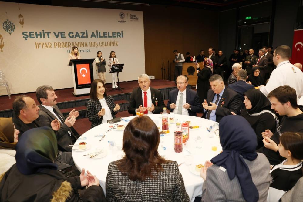 Vali Orhan Tavlı, şehit aileleri ve gazilerle bir araya geldi