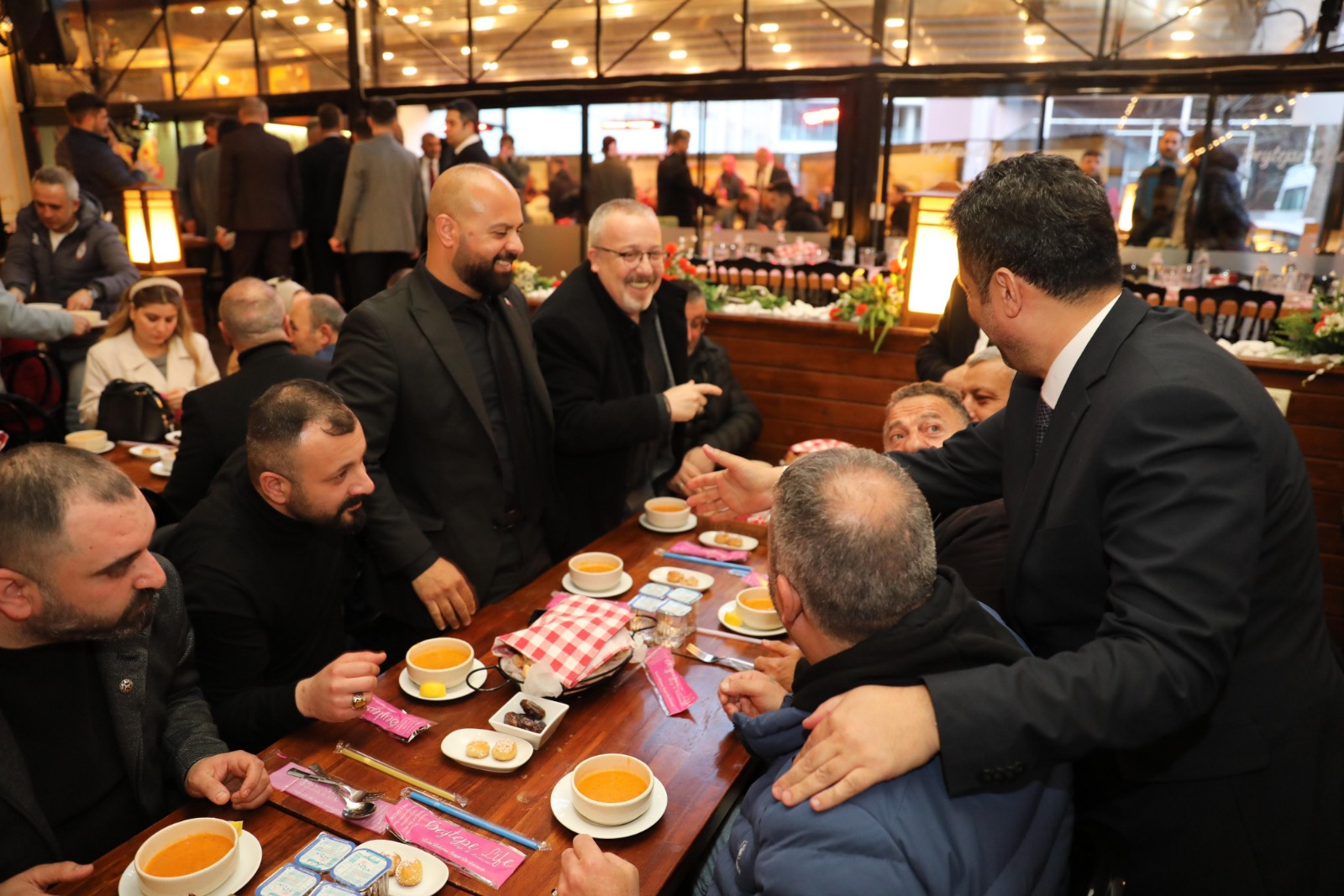 Halit Doğan taraftar gruplarıyla buluştu