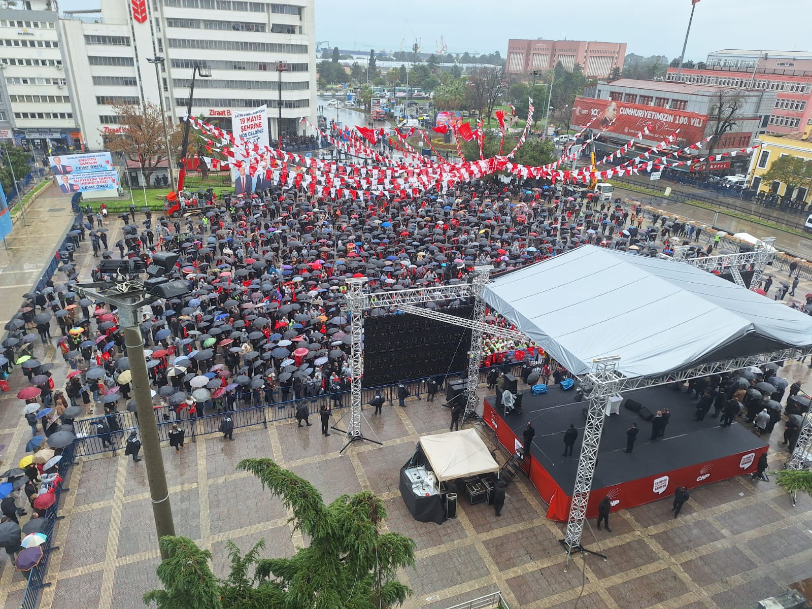 Özgür Özel Samsun'da konuştu: Birlikte kazanacağız