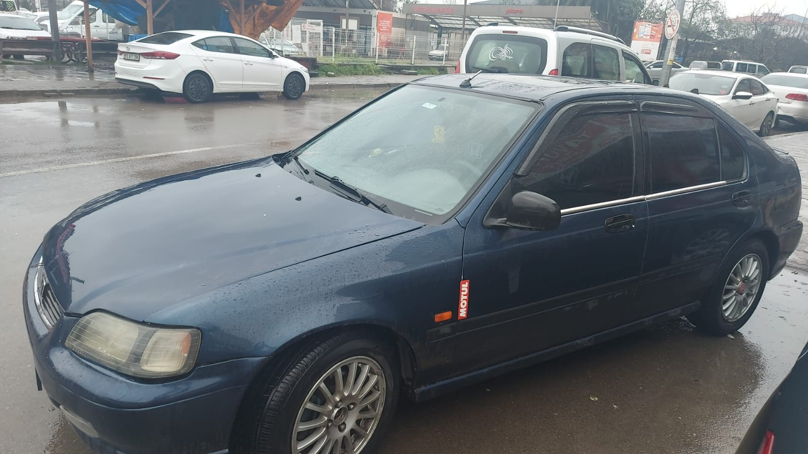 Samsun'da komşusunun evini soymak için iftarı bekledi!