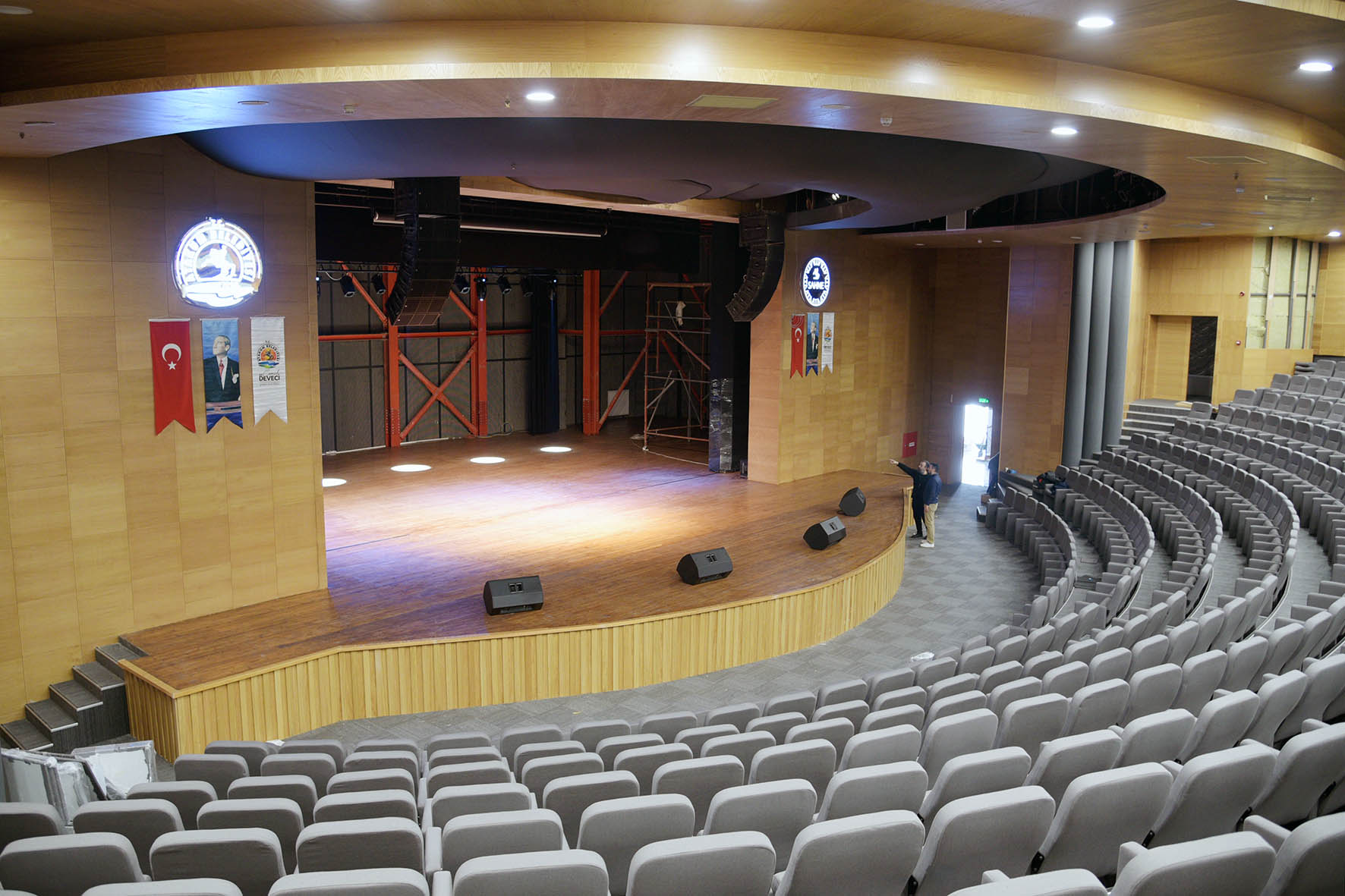 Atakum Belediyesi atıl yapıyı sanat merkezine dönüştürdü