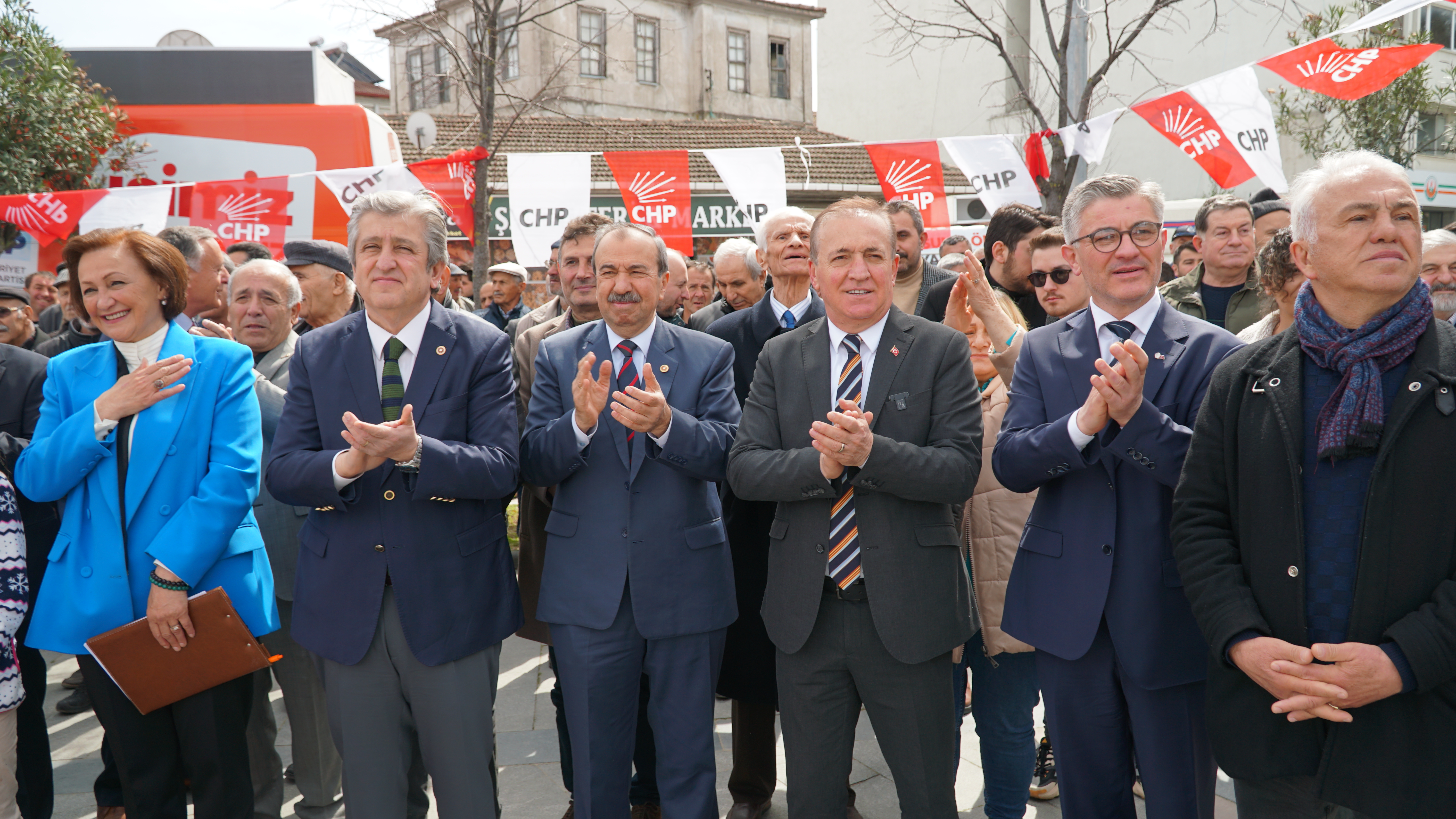 Cevat Öncü: 20 yıldır neredeydiniz, elinizi tutan mı vardı?