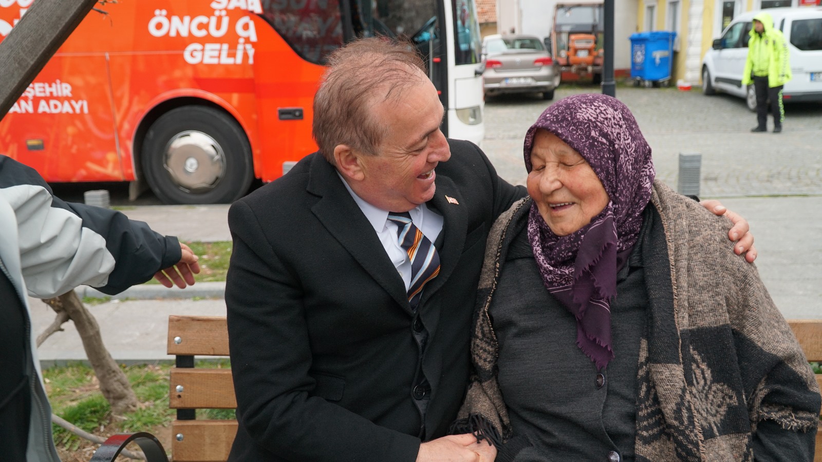 Cevat Öncü: 20 yıldır neredeydiniz, elinizi tutan mı vardı?