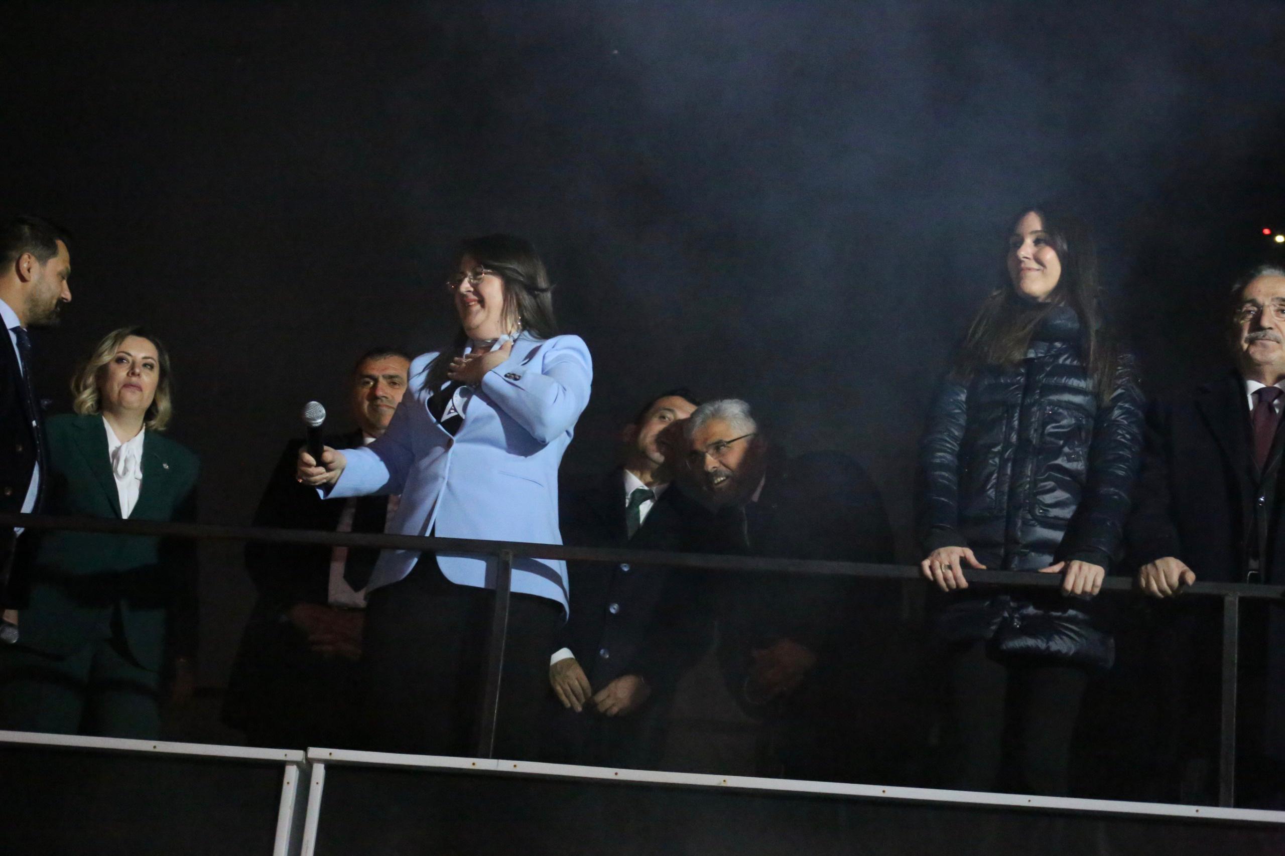 Özlem Maraş: Atakum'u işi bilen AK kadrolar yönetsin