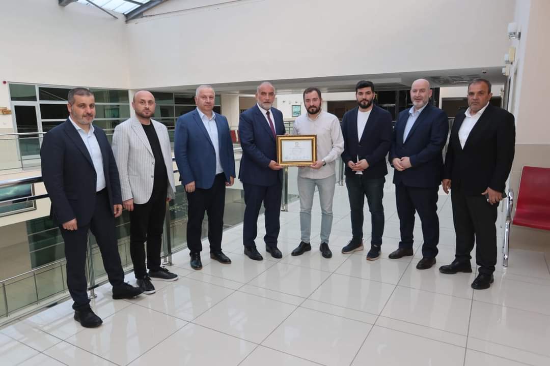 İbrahim Sandıkçı mazbatasını aldı