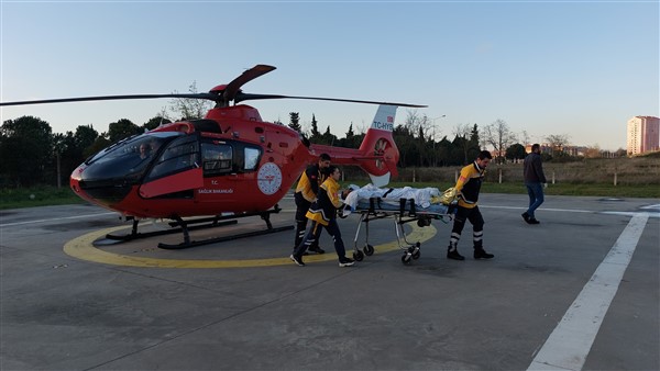 Mangala benzin döktüler yaralılar helikopterle taşındı