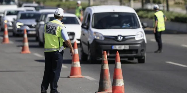 Araç sahipleri aman dikkat! Bayramda cezalarla cebiniz yanmasın