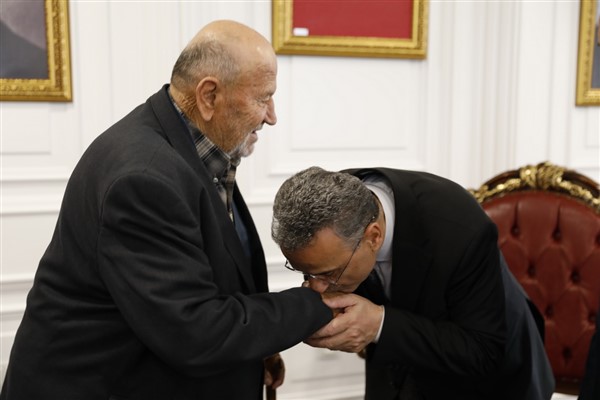 İlkadım'ın kapısı da gönlü de millete açık