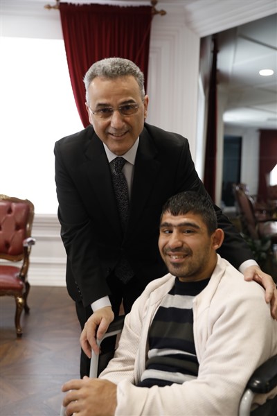 İlkadım'ın kapısı da gönlü de millete açık