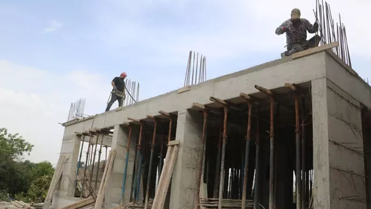 Günlüğü bin 500 liraya işçi bulunamıyor! 