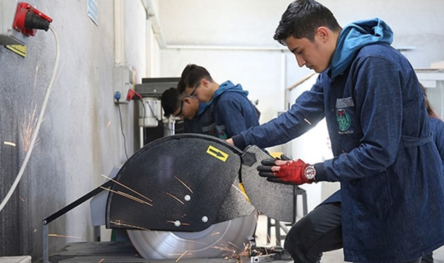 Hatice Göz: Çocuklar yoksulluk yüzünden çalıştırılmaya zorlanıyor