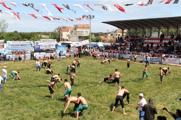 Samsun'da 631. Geyikkoşan Hıdırellez Şenlikleri ve Yağlı Pehlivan Güreşleri yapıldı