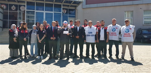 Samsun'da 112 Acil Çağrı Merkezi Çalışanları yaşadıkları sorunlara çözüm bekliyor