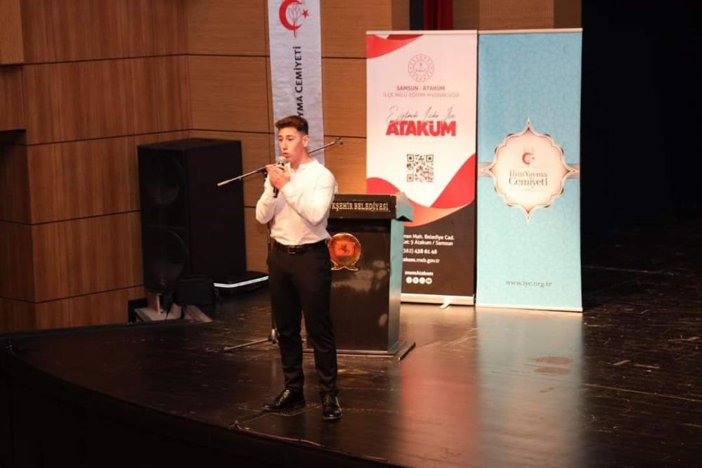 Samsun'da öğrenciler hitabette yarıştı