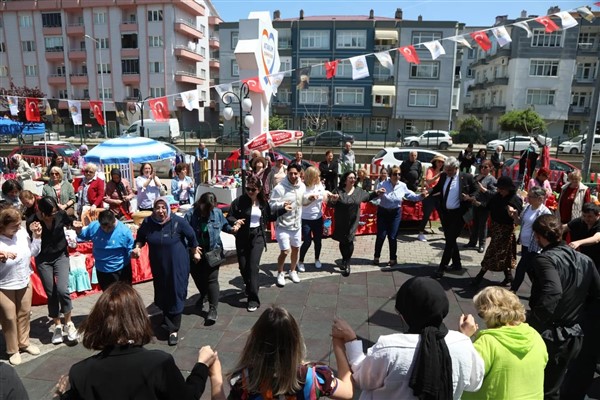 Serhat Türkel, Anneler Günü'nde şehit anneleriyle buluştu