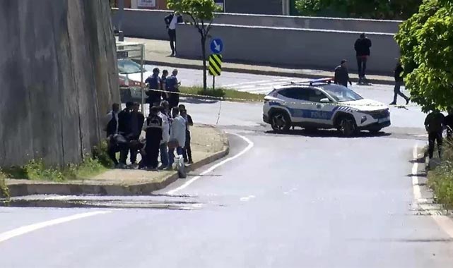 İstanbul'da metro çıkışında fitili yarıya kadar yanmış el yapımı bomba bulundu!