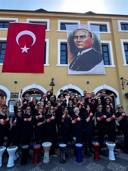 Bulvar AVM'eki 19 Mayıs kutlamalarına Samsunlulardan tam not