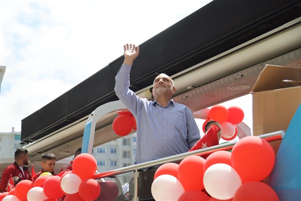 İbrahim Sandıkçı: '19 Mayıs gençliğimize güvenin simgesidir'