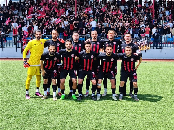 Çarşambaspor Bafraspor'u yendi Bölgesel Amatör Lig'de kaldı