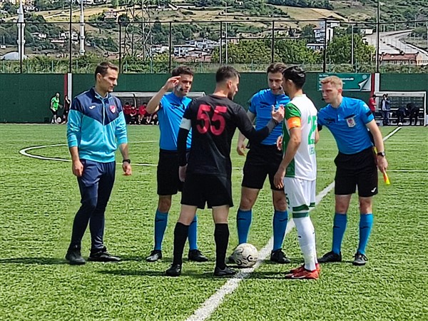 Çarşambaspor Bafraspor'u yendi Bölgesel Amatör Lig'de kaldı