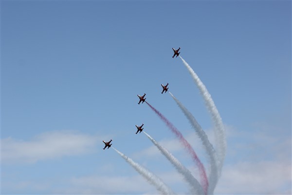 Samsun'da Türk Yıldızları-Solo Türk ve Hürjet gösterisi büyüledi