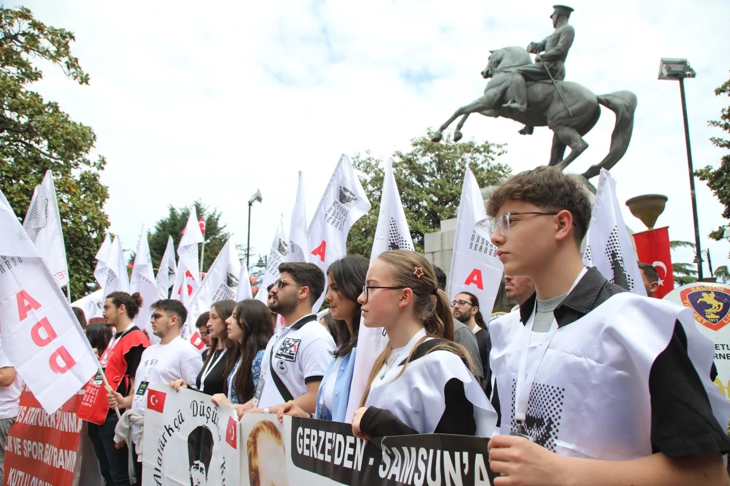 Atakum'da 19 Mayıs festival coşkusuyla kutlandı