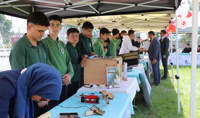 Samsun’un Kavak İlçesi'nde Bilim Fuarı heyecanı