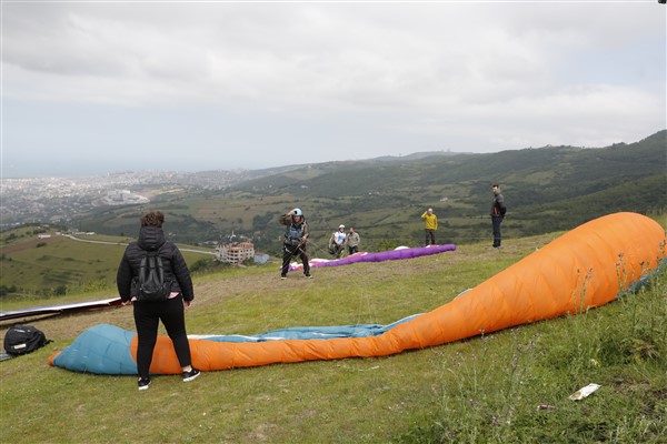 Samsun'da 19 Mayıs yamaç paraşütü etkinliği
