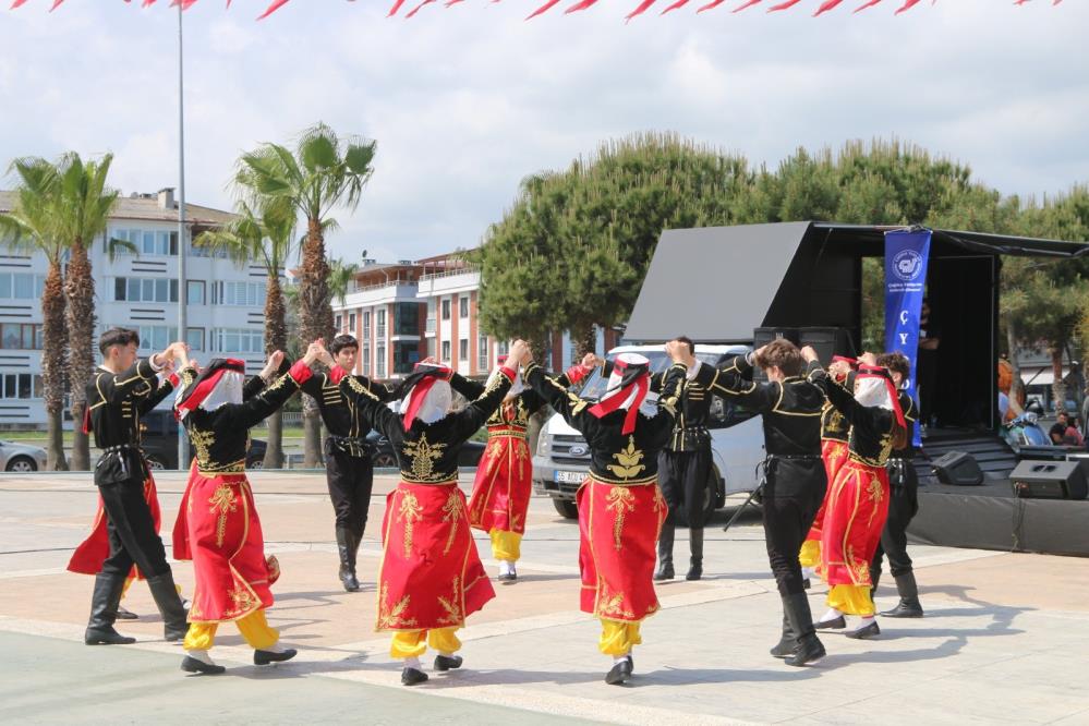 Atakum sahilinde uçurtma şenliği 