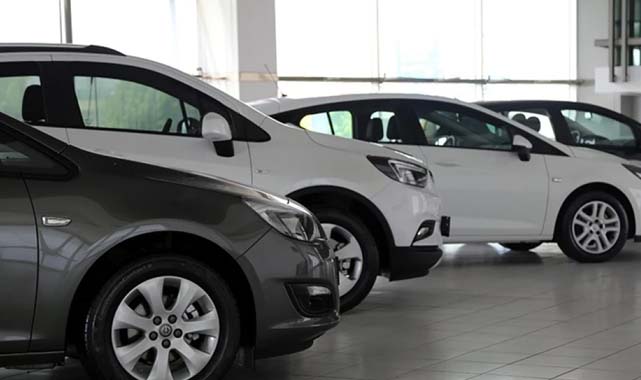Otomotiv pazarında kampanyalar hız kazanıyor: Fiyat indirimleri 300 bin TL'yi buldu