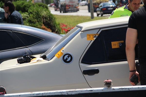 Samsun'da husumetlisine araç içinde kurşun yağdırdı