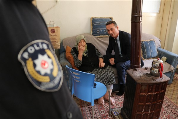 Şehit Annesi Fatma Öztürk son yolculuğuna uğurlandı