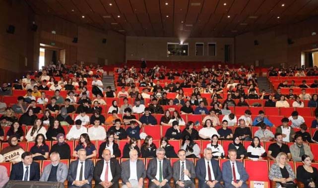 2053 Teknolojileri paneli Samsun'da yapıldı
