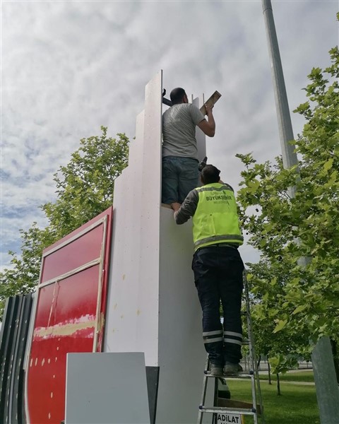 Samsun Büyükşehir Belediyesi Samsunspor logo silüetini onardı