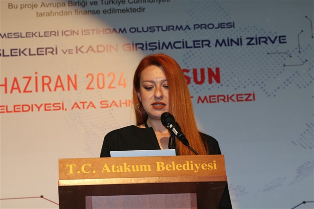 Atakum'da Geleceğin Meslekleri Zirvesi gerçekleştirildi