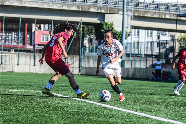 Samsunspor U13 Ligi Play-Offları'nda Vefaspor'u farklı yendi