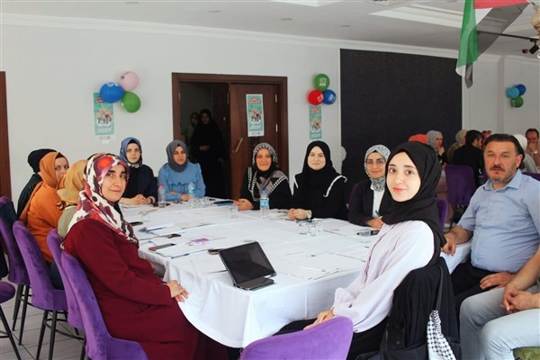 Samsun'da İyilikte Yarışan Sınıflar Projesi çalıştayı düzenlendi