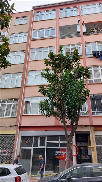 Samsun'da 2 yaşındaki kız çocuğu beşinci kattan düşerek öldü