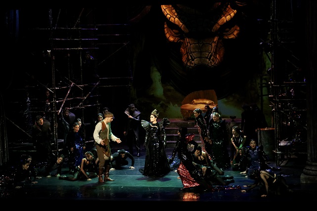 Şahmeran operası Samsunluları büyüledi