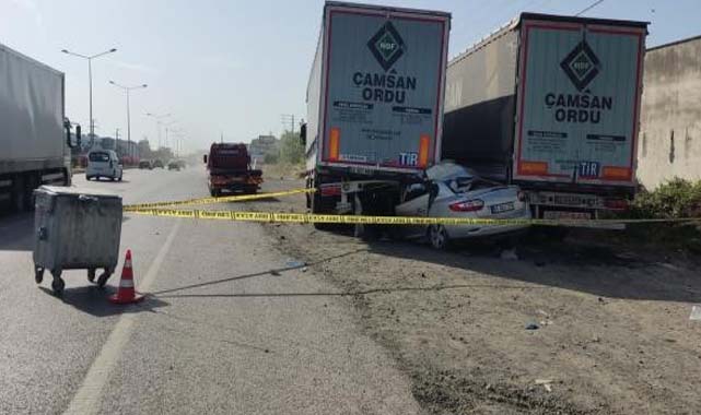 Samsun'da feci kazada polis can verdi