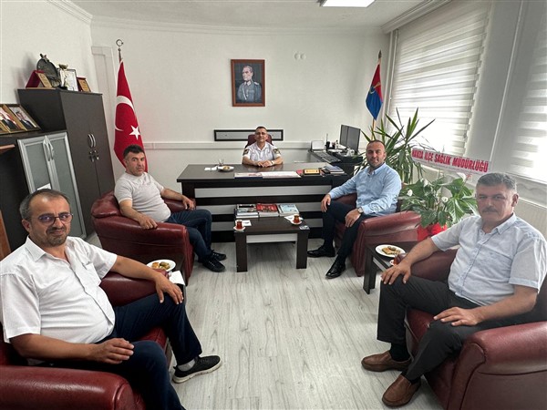 Havzalı muhtarlardan jandarmaya 185. kuruluş ziyareti