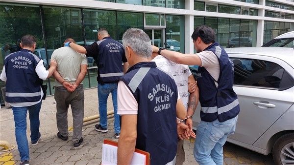 Samsun'da göçmen kaçakçıları yakalandı