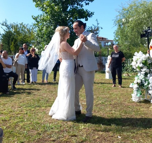 Ceylan ve Öztürk ailelerinin  mutlu günü