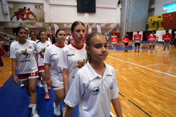 Samsun'da yaz ve engelsiz spor okulları açıldı