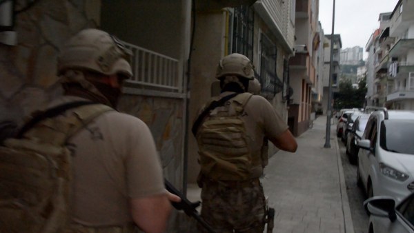 Samsun'da dev operasyon 30 kişi gözaltında