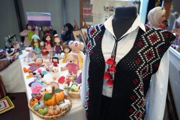 Samsun'da kadınların el emeği ürünler sergilendi