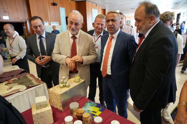 En stratejik ürünlerden kenevir ile ilgili projeler Samsun'da tanıtıldı